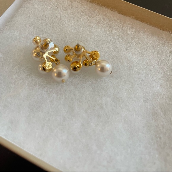 Jennifer Behr Perlita Earrings gold pearl - Picture 2 of 3